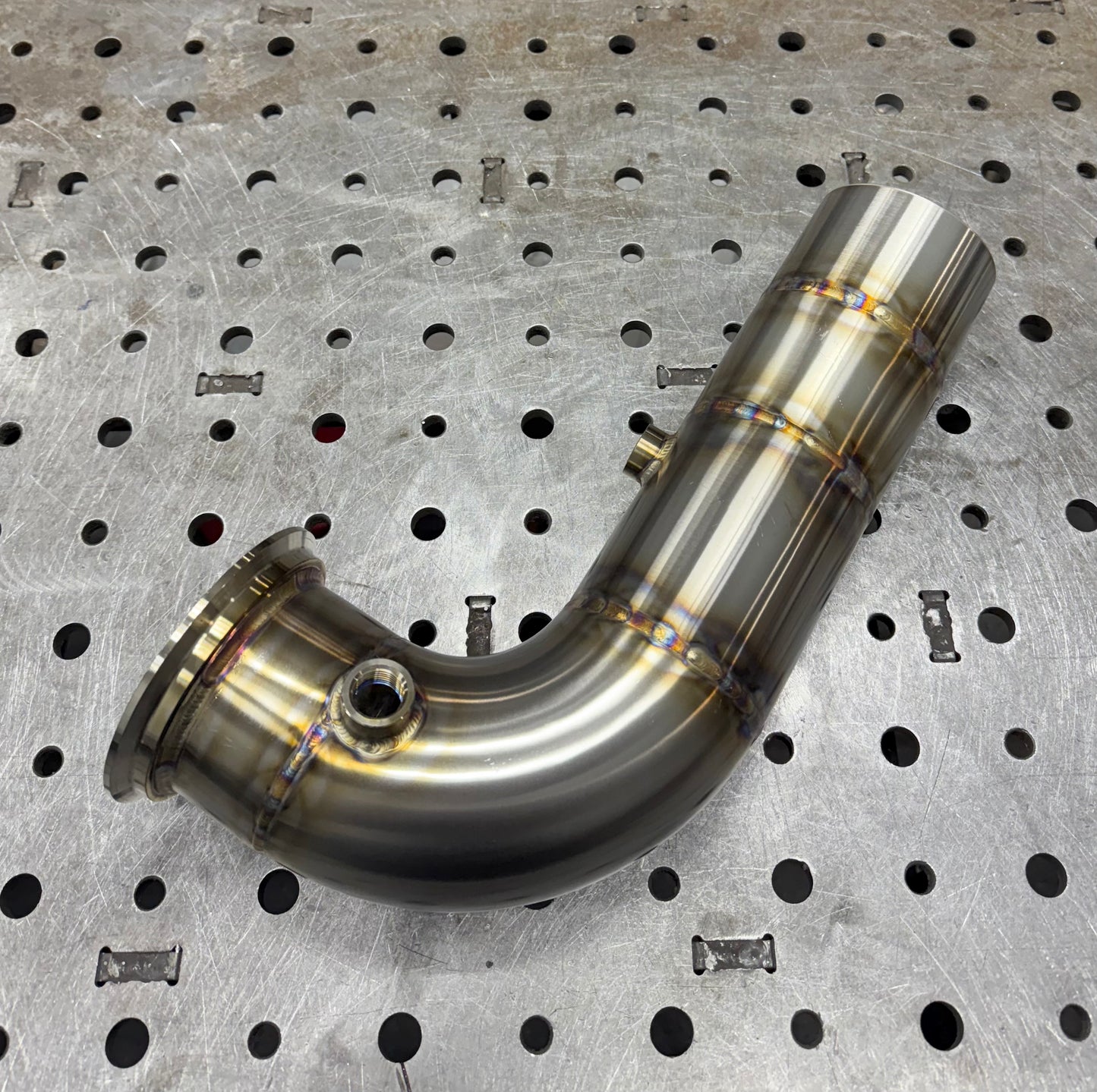 CCdesign 22-24 Audi 8Y A3/S3 & Volkswagen MK8 Golf GTI/R Hood Exit Exhaust