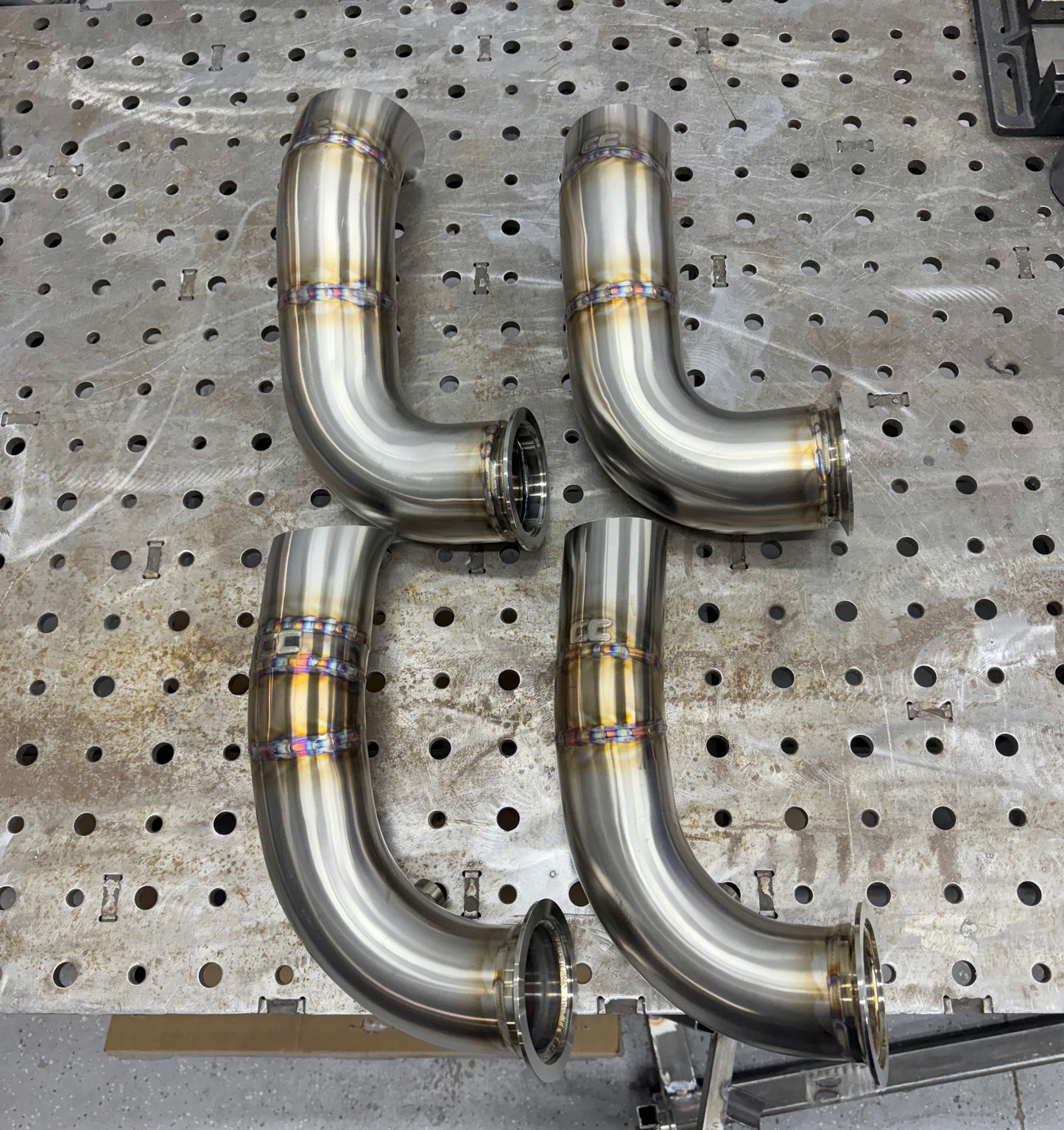 CCdesign 15-21 Audi 8V A3/S3 & Volkswagen MK7/7.5 Golf GTI/R Hood Exit Exhaust