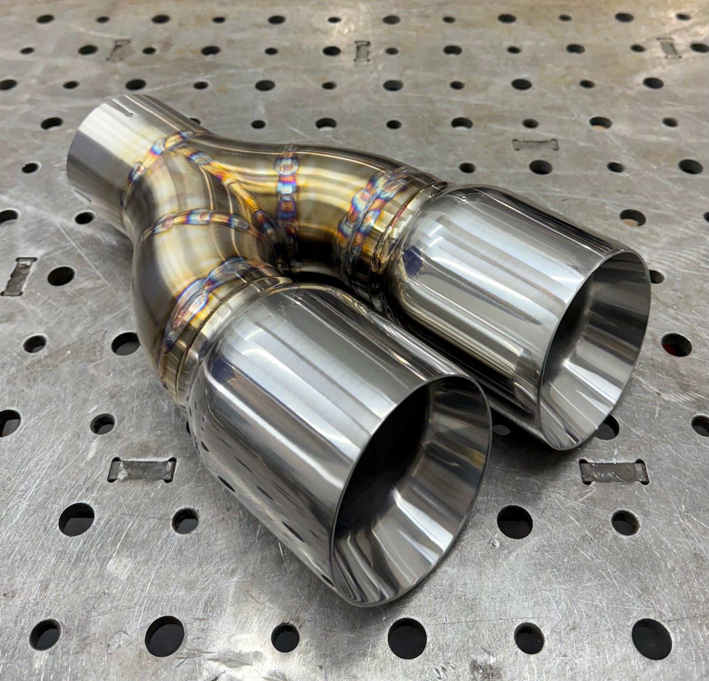CCdesign Dual Exhaust Tip