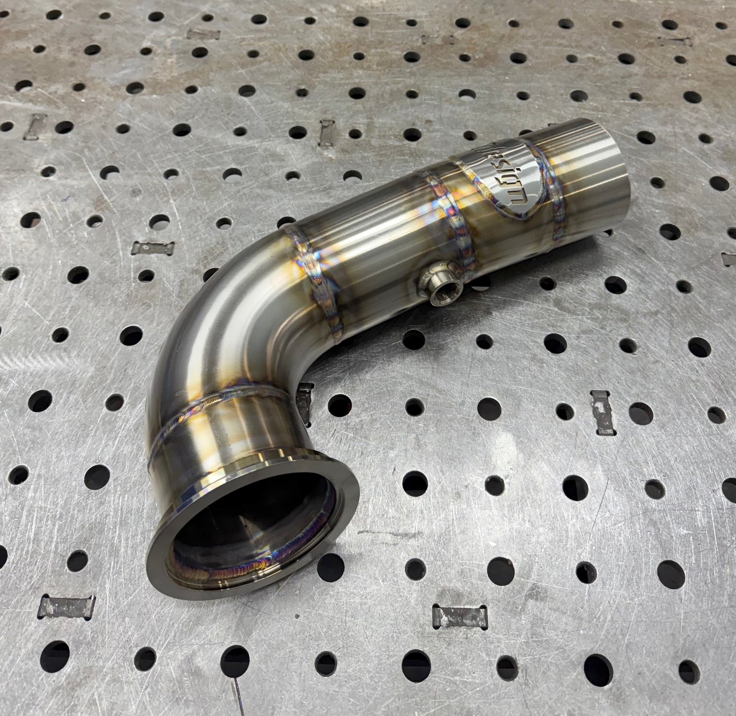 CCdesign 22-24 Audi 8Y A3/S3 & Volkswagen MK8 Golf GTI/R Hood Exit Exhaust