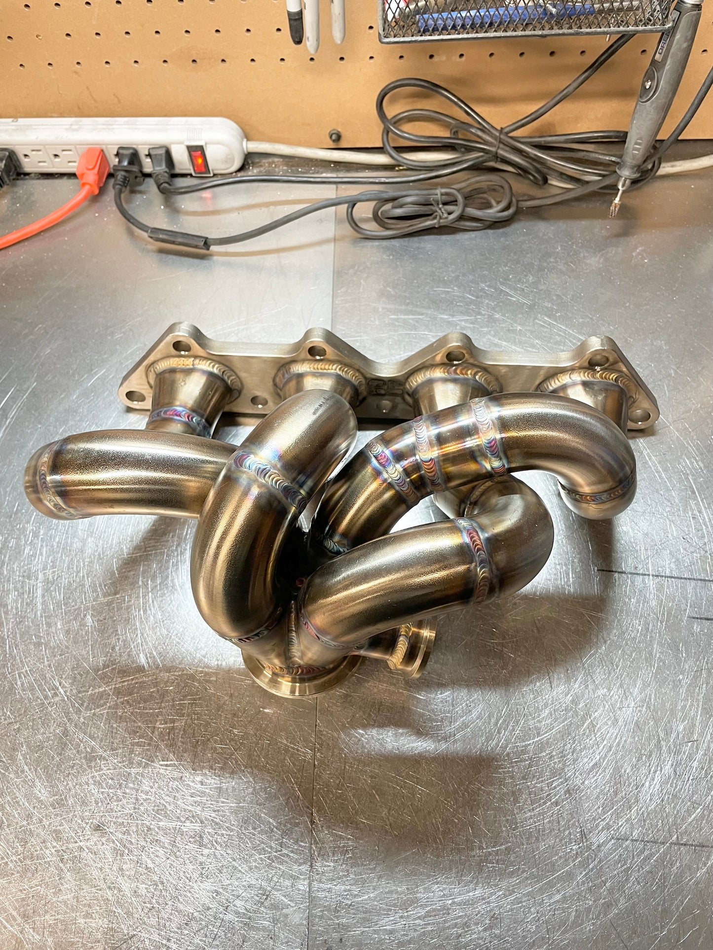 CCdesign 1G/2G DSM Large Runner V-band Turbo Manifold