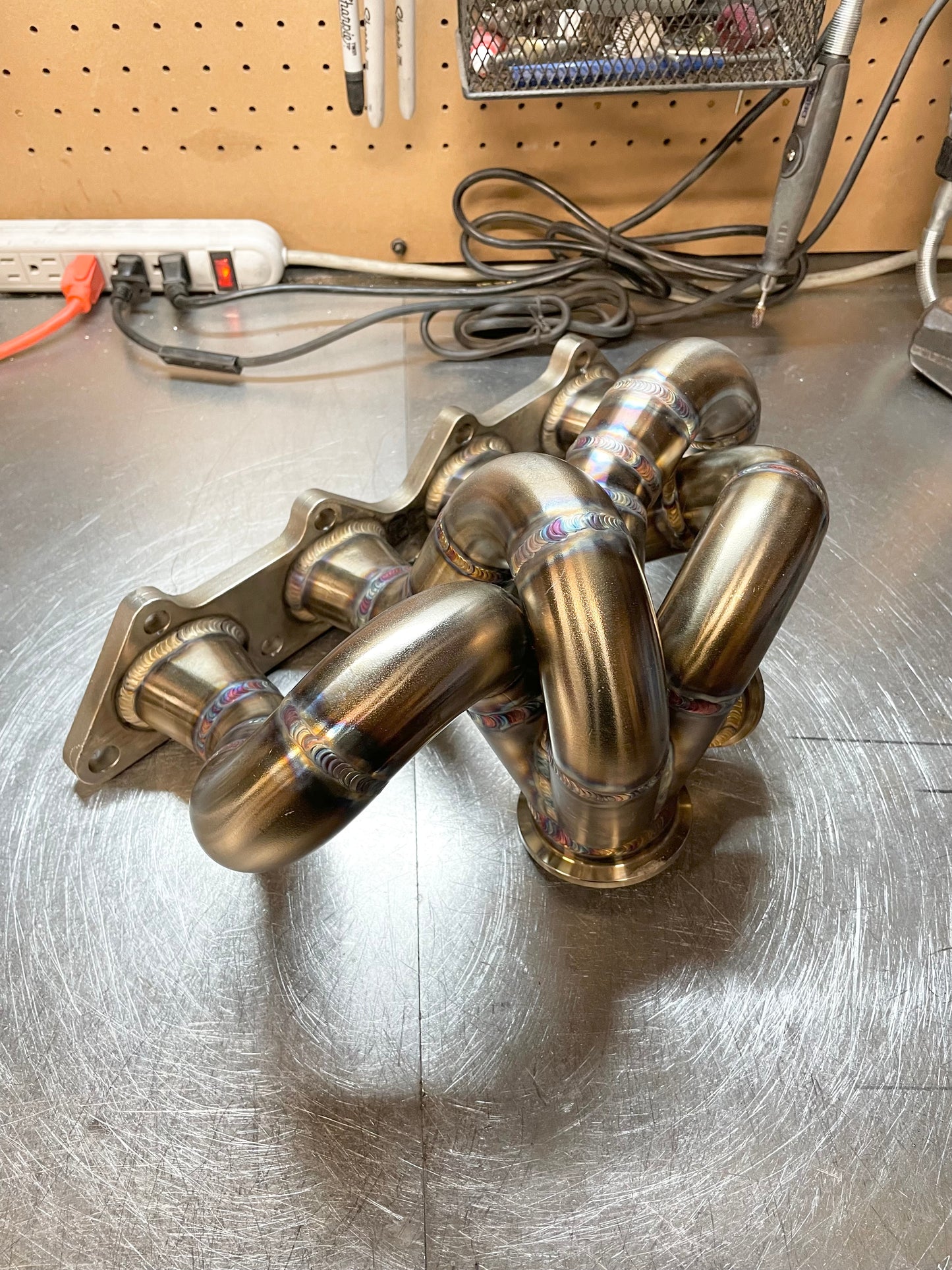 CCdesign 1G/2G DSM Large Runner V-band Turbo Manifold