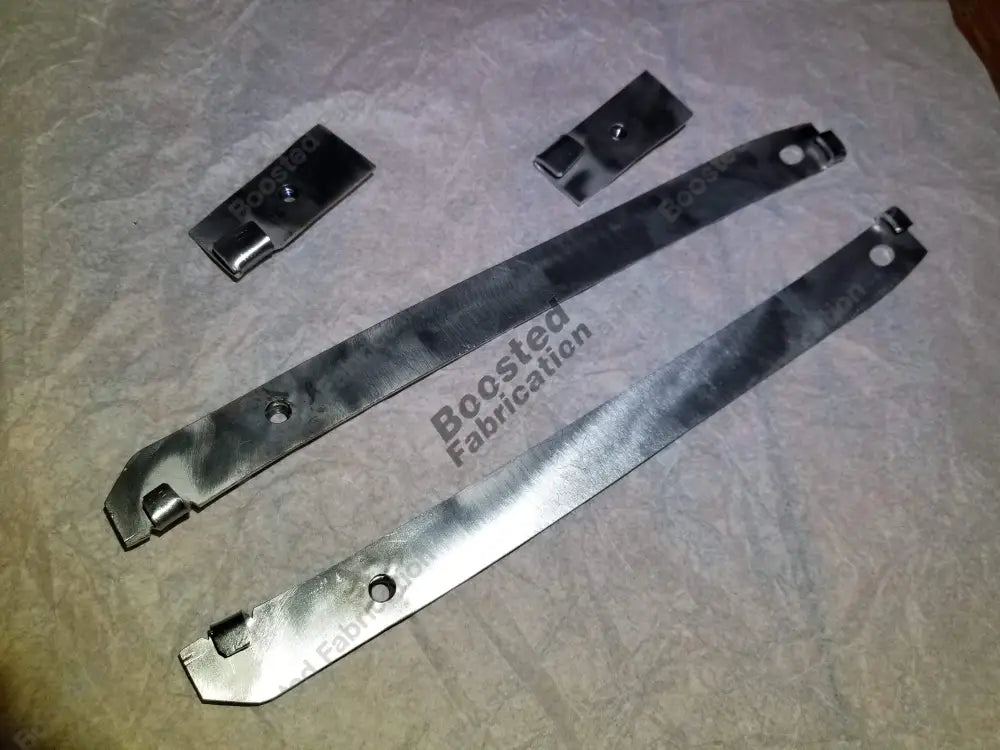 1G DSM Rear Bumper Retainer MB528467 MB528468