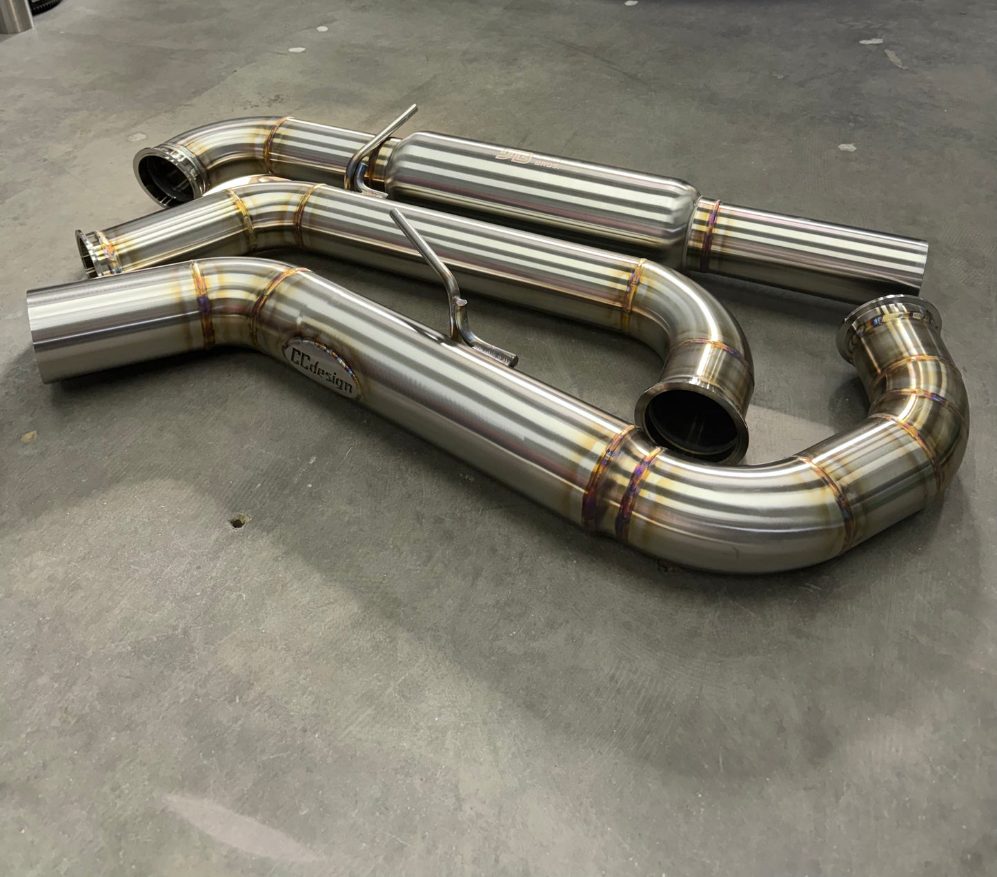CCdesign MK8 VW Golf GTI 3.5" Single Exit Catback Exhaust (Driver Side)