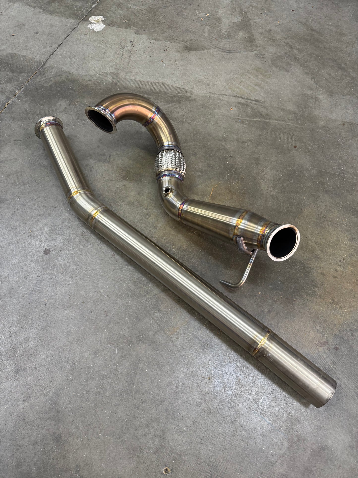 CCdesign PROTOTYPE MEGAPHONE Downpipe MK7/7.5 VW Golf R & 8V/8S Audi A3/S3 AWD