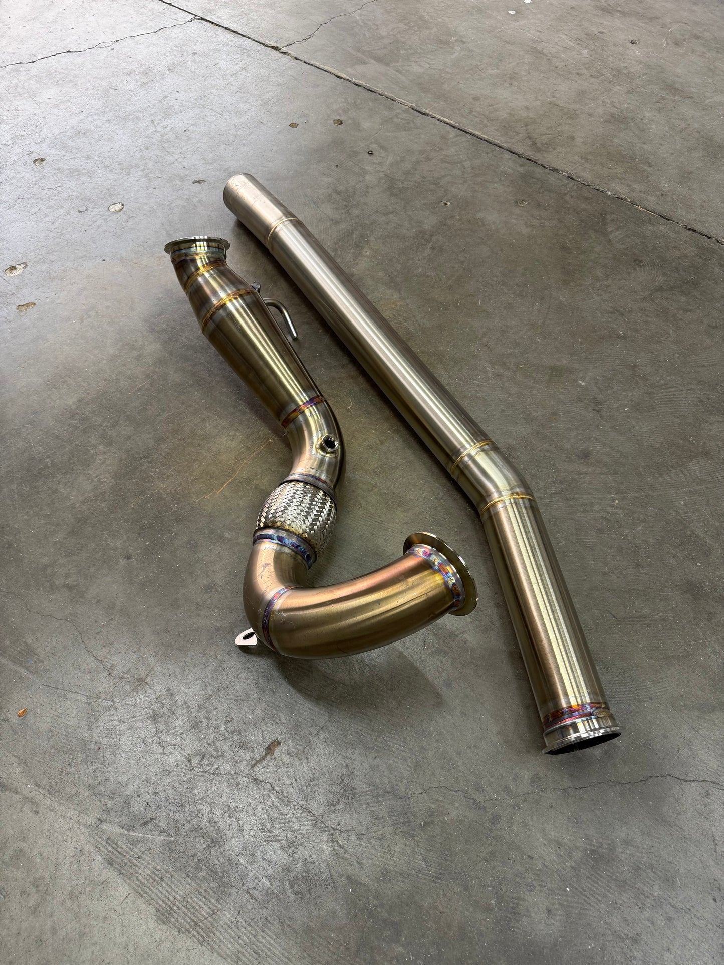 CCdesign PROTOTYPE MEGAPHONE Downpipe MK7/7.5 VW Golf R & 8V/8S Audi A3/S3 AWD