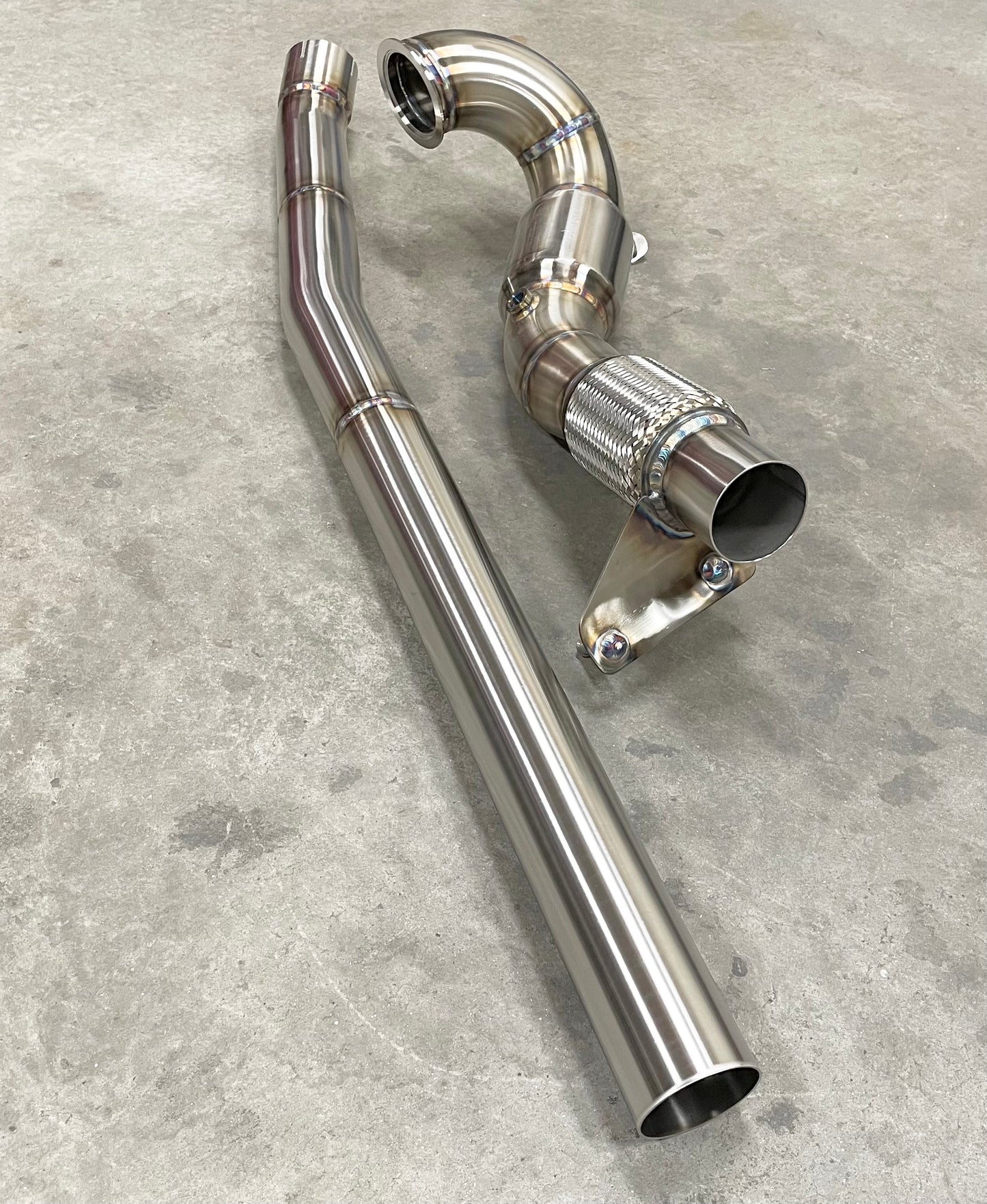 CCdesign 3.5" GESi Catted Downpipe MK7/7.5 VW Golf R & 8V/8S Audi A3/S3 AWD